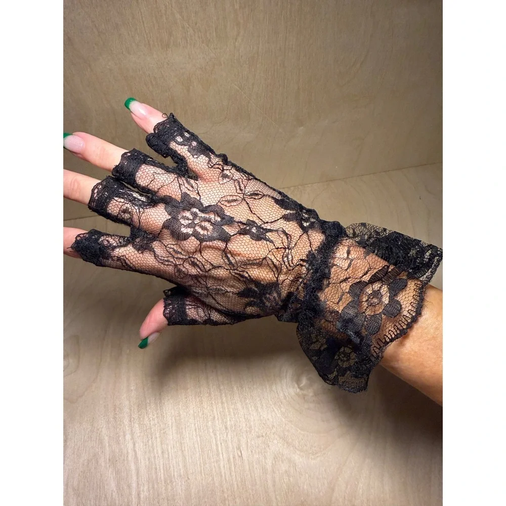 Black Floral Lace Fingerless Gloves Gothic Victorian Ruffle Wrist Formal Cosplay